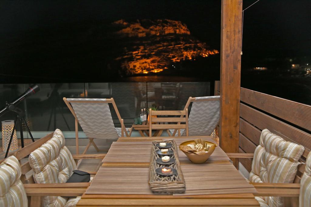 Matala Caves Apartment ภายนอก รูปภาพ